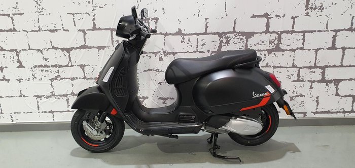 2025 Vespa GTS 300 Super Sport GTS Black