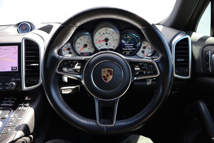 2017 Porsche Cayenne Diesel Platinum Edition 92A MY17 4X4 On Demand White