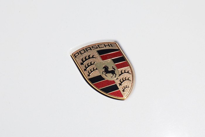 2017 Porsche Cayenne Diesel Platinum Edition