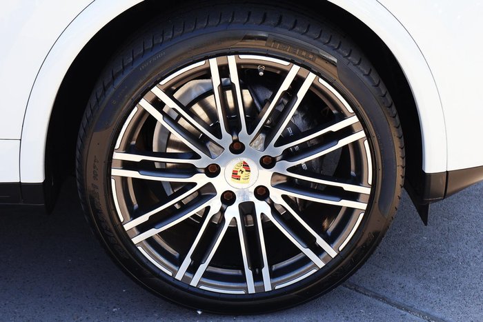 2017 Porsche Cayenne Diesel Platinum Edition