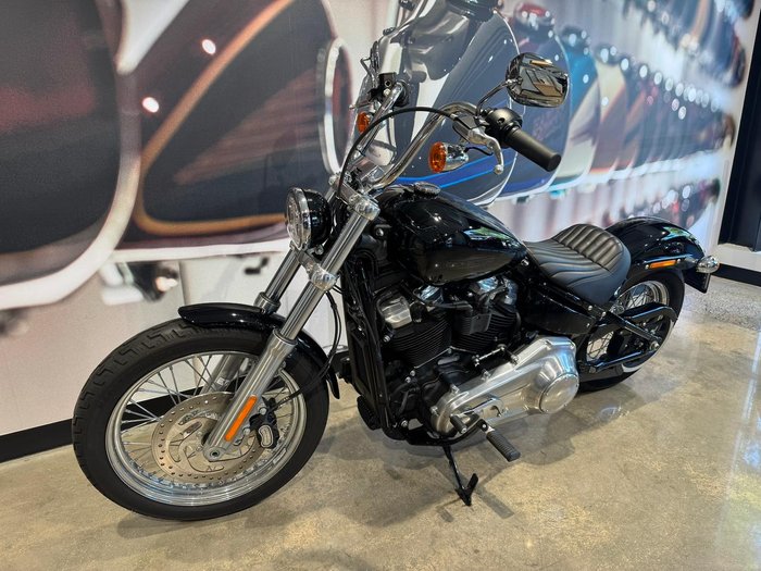 2020 Harley-Davidson Softail Standard 107 (FXST) Softail Black