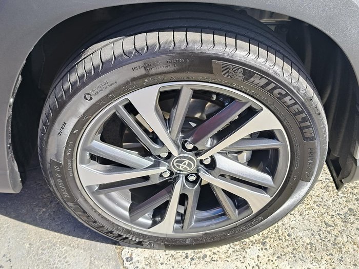 2023 Toyota Corolla Cross Atmos MXGH10R Stunning Silver