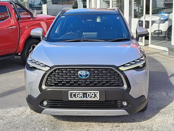 2023 Toyota Corolla Cross Atmos MXGH10R Stunning Silver
