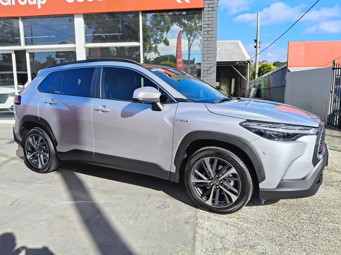2023 Toyota Corolla Cross Atmos MXGH10R Stunning Silver