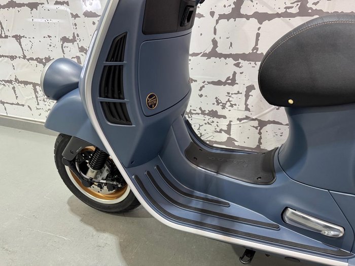 2025 Vespa GTV Officina 8 300 GTV