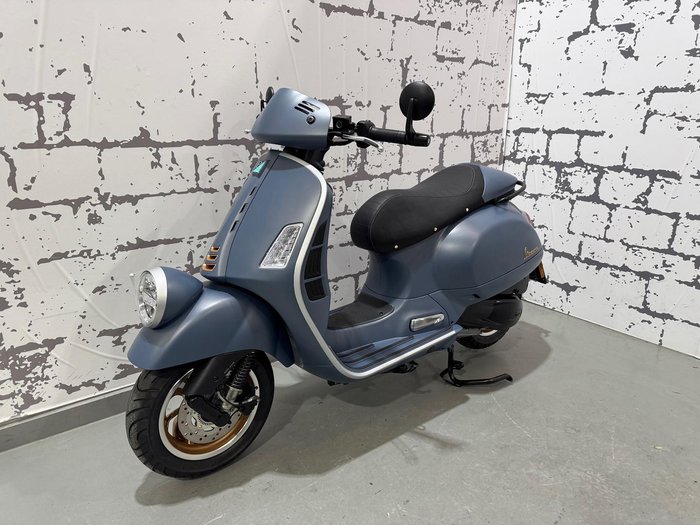 2025 Vespa GTV Officina 8 300 GTV