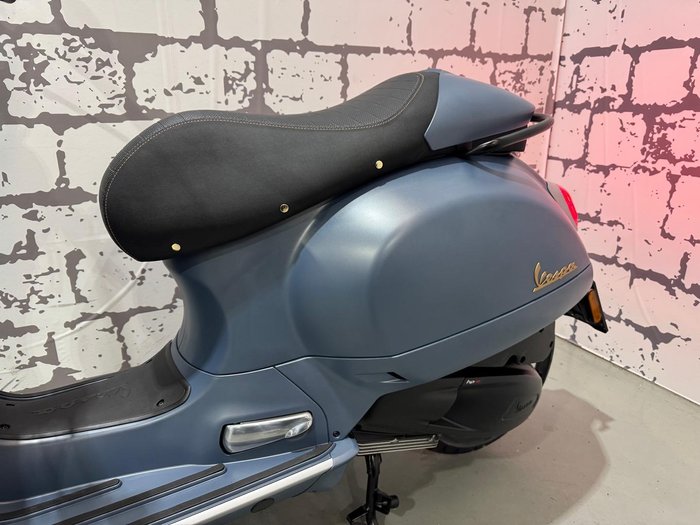 2025 Vespa GTV Officina 8 300 GTV