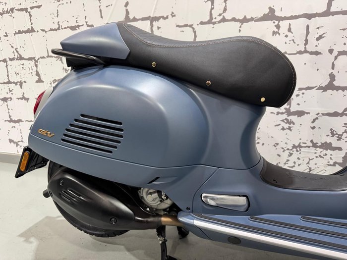 2025 Vespa GTV Officina 8 300 GTV