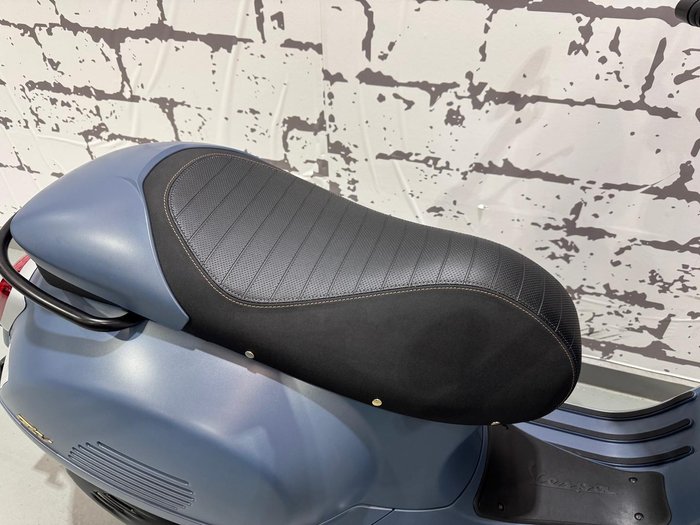 2025 Vespa GTV Officina 8 300 GTV