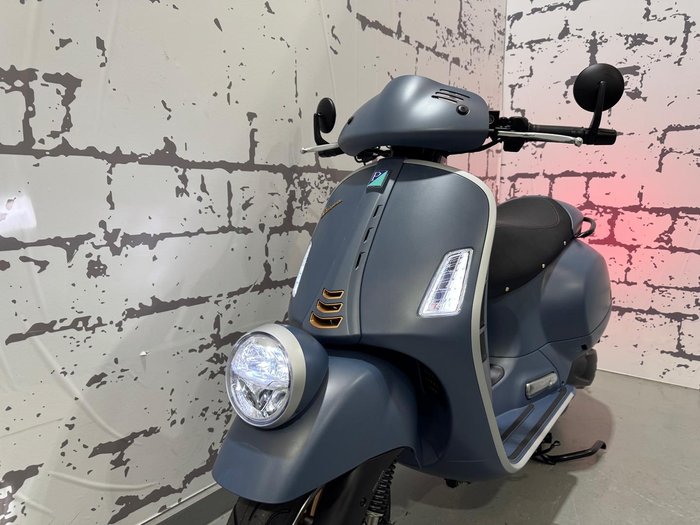 2025 Vespa GTV Officina 8 300 GTV