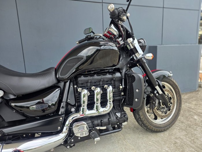 2018 Triumph ROCKET III ROADSTER BLACK
