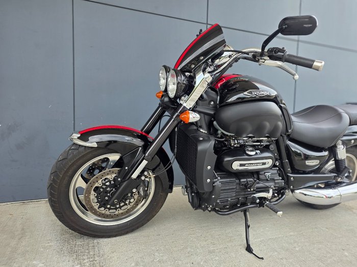 2018 Triumph ROCKET III ROADSTER BLACK