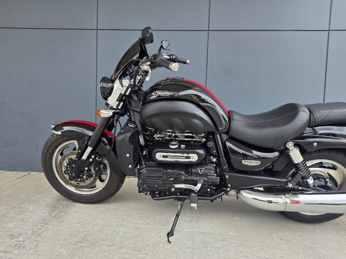 2018 Triumph ROCKET III ROADSTER BLACK