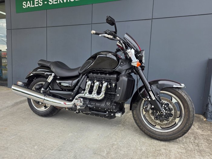 2018 Triumph ROCKET III ROADSTER BLACK