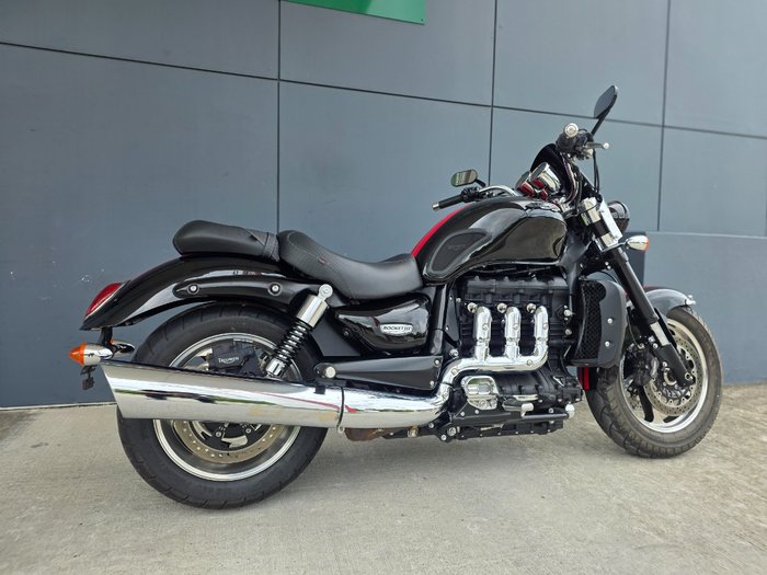 2018 Triumph ROCKET III ROADSTER BLACK
