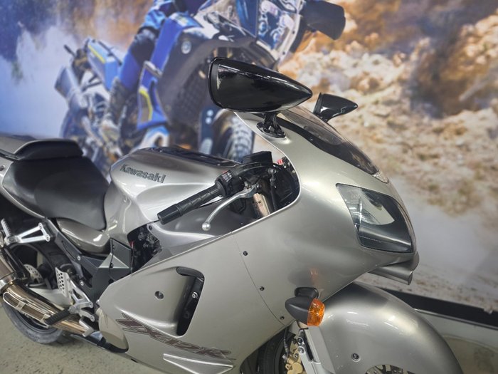 2000 Kawasaki ZX-12R (ZX1200 NINJA)