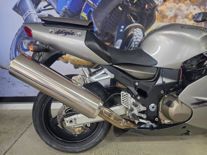 2000 Kawasaki ZX-12R (ZX1200 NINJA)