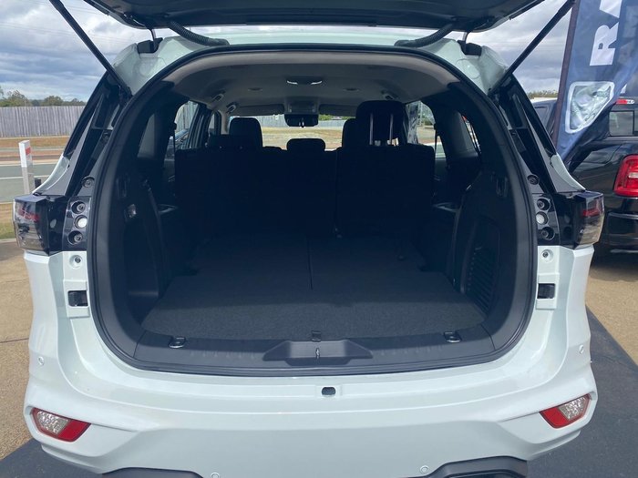 2025 Isuzu MU-X LS-M