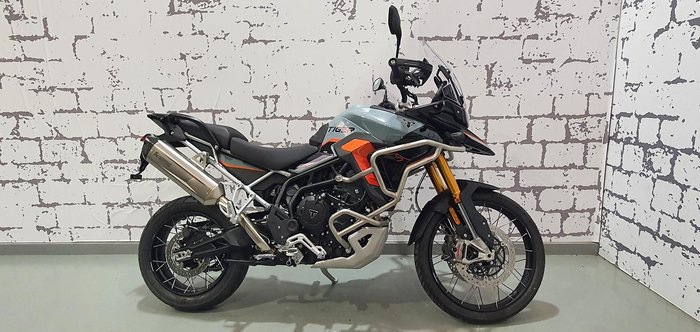 2025 Triumph Tiger 900 Desert Edition Tiger Grey