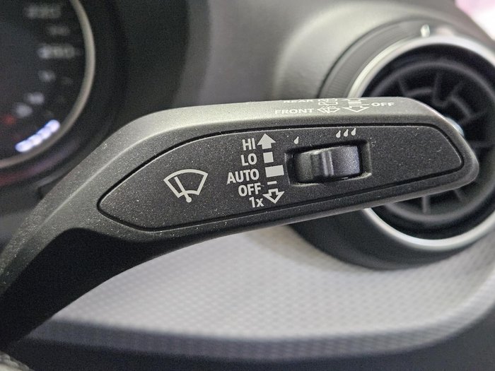 2022 Audi Q2 35 TFSI GA MY23 Florett Silver