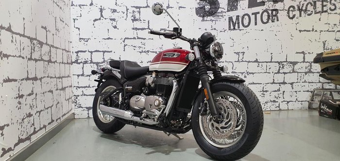 2025 Triumph Bonneville Speedmaster Speedmaster Red
