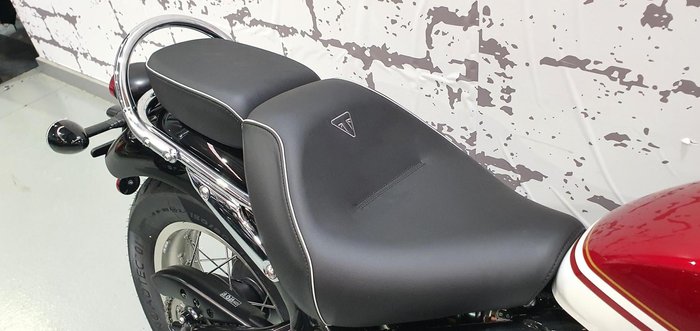 2025 Triumph Bonneville Speedmaster Speedmaster Red