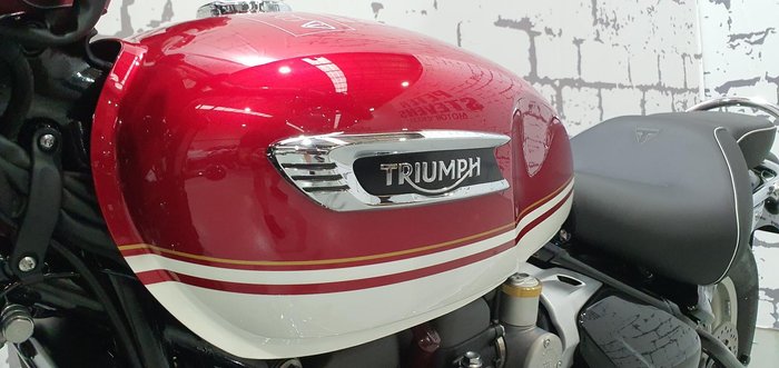 2025 Triumph Bonneville Speedmaster Speedmaster Red
