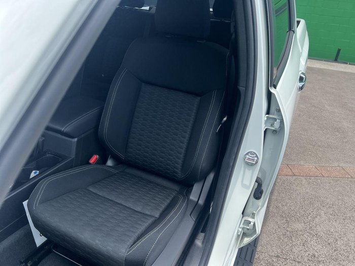 2025 Mitsubishi Triton GLS