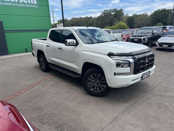 2025 Mitsubishi Triton GLS