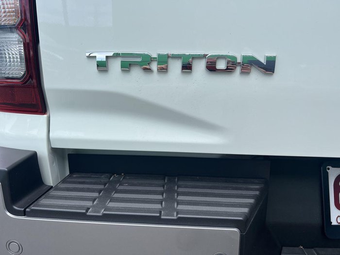 2025 Mitsubishi Triton GLS
