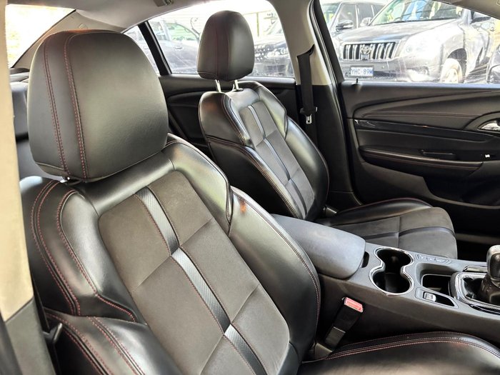 2015 Holden Commodore SS VF MY15 Redhot