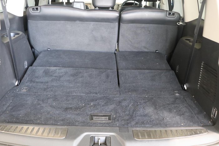 2023 Nissan Patrol Ti-L