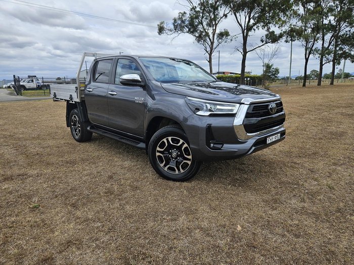 2023 Toyota Hilux SR5