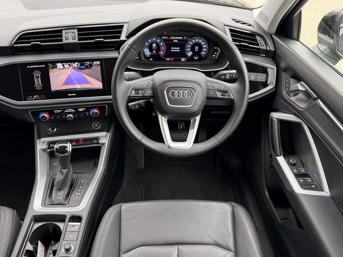 2024 Audi Q3 35 TFSI S line