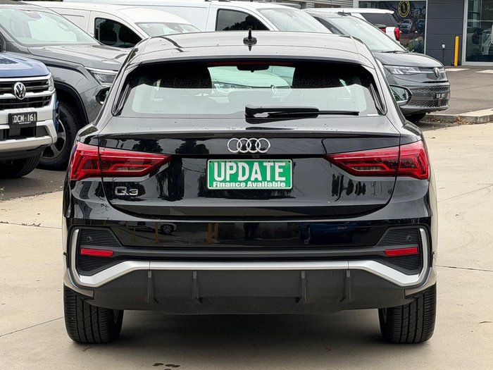 2024 Audi Q3 35 TFSI S line