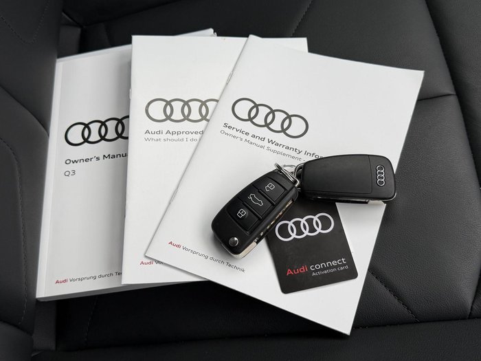 2024 Audi Q3 35 TFSI S line