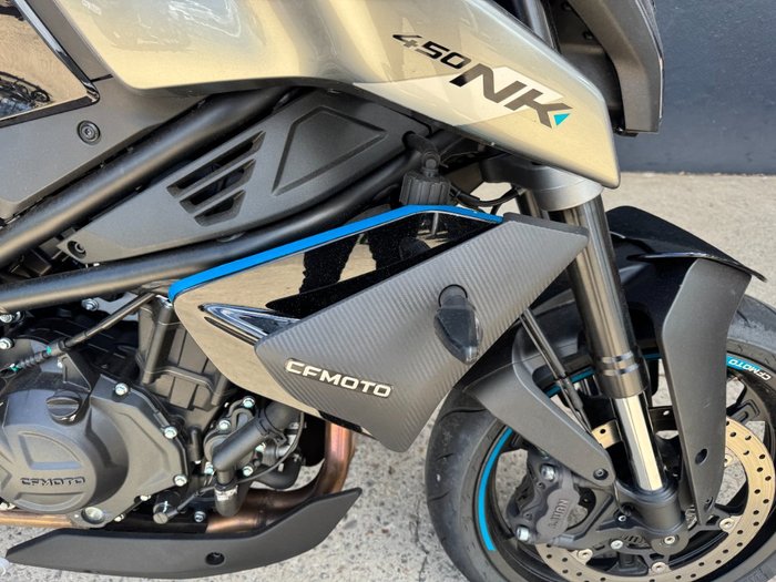 2023 CFMOTO 450 NK BLACK