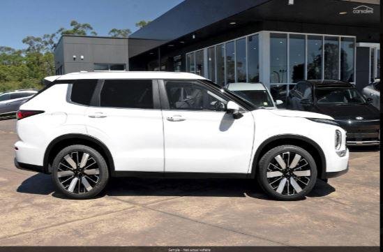 2025 Mitsubishi Outlander Aspire