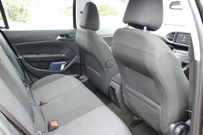 2015 Peugeot 308 Active T9 Perla Nera Black