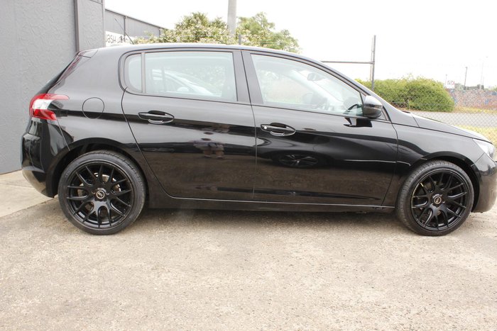 2015 Peugeot 308 Active T9 Perla Nera Black