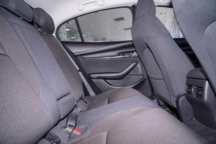 2019 Mazda 3 G20 Evolve