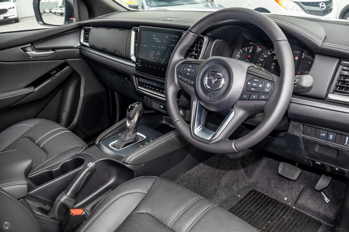 2025 Mazda BT-50 GT