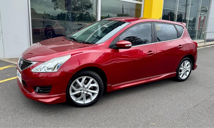 2013 Nissan Pulsar SSS C12 Cayenne Red