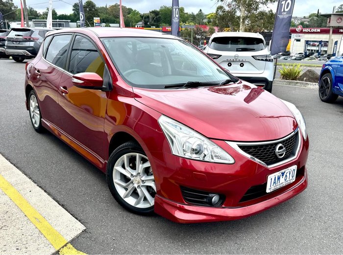 2013 Nissan Pulsar SSS C12 Cayenne Red