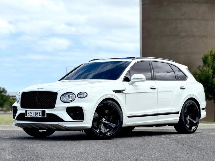 2021 Bentley Bentayga V8 4V MY22 AWD Glacier White