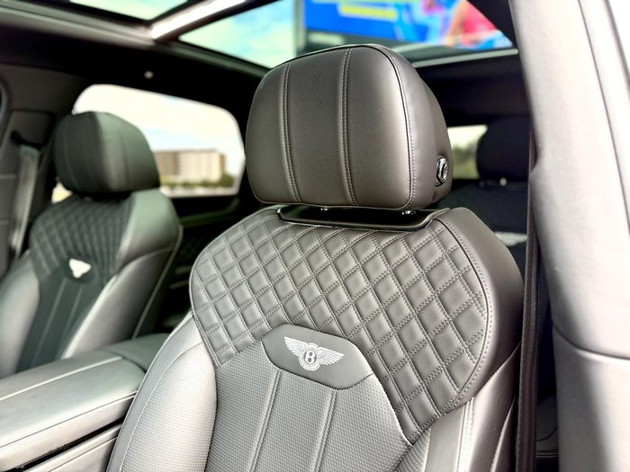 2021 Bentley Bentayga V8 4V MY22 AWD Glacier White