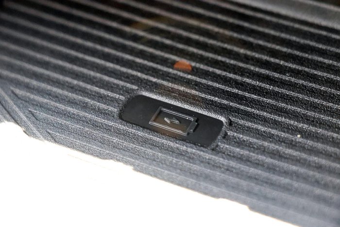 2024 Mahindra XUV700 AX7L Black Edition