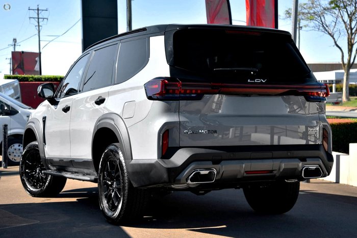 2025 LDV D90 Executive