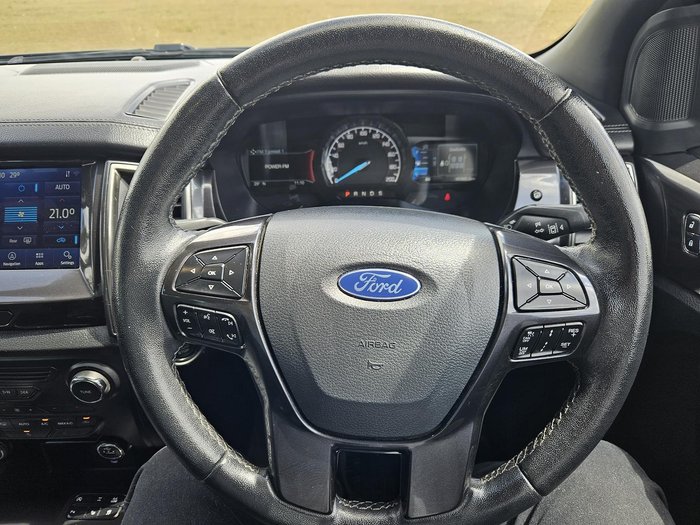 2022 Ford Everest Titanium