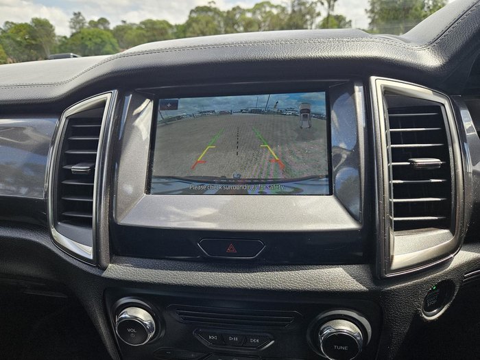 2022 Ford Everest Titanium